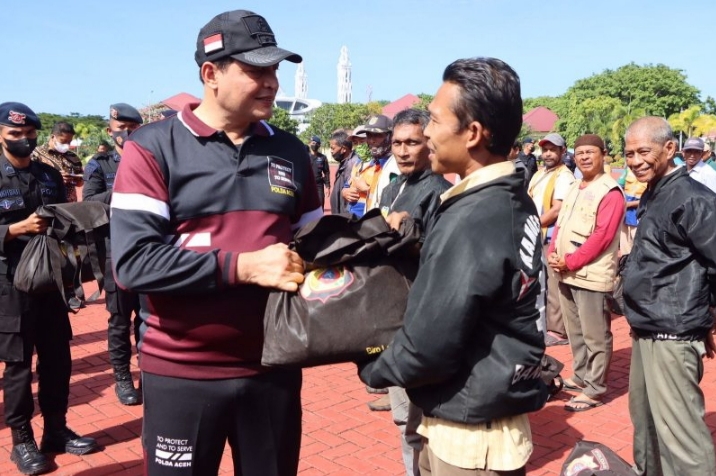 Pold Aceh Salurkan 10 Ribu Paket Bansos Untuk Masyarakat Terdampak Kenaikan BBM