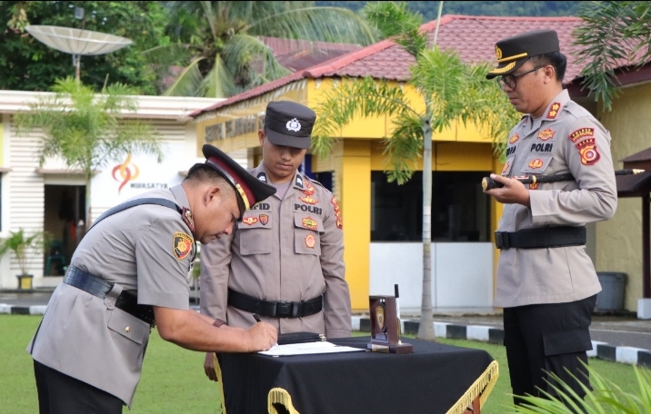 Kapolres Aceh Selatan Pimpin Sertijab 2 PJU dan 2 Kapolsek, Ini Daftarnya