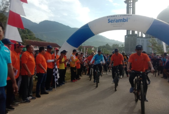 Bupati Aceh Selatan Lepas Ribuan Peserta Fun Bike dan Fun Walk