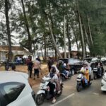 Petugas Ops Lilin Polres Aceh Jaya Pantau Lokasi Objek Wisata Pantai