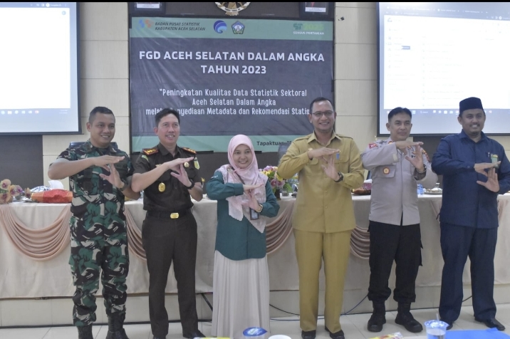 Pembukaan FGD Penyusunan Publikasi “Aceh Selatan Dalam Angka 2023”