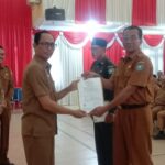 Bupati Aceh Selatan Serahkan SK Kenaikan Pangkat PNS Golongan I, II dan III