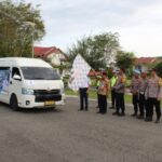 Kapolres Aceh Jaya Bersama PJ. Bupati Lepas Bus Keberangkatan Balik Mudik Gratis