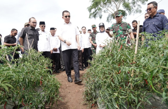 Danrem 012/TU Sambut Pejabat Gubernur Aceh Tinjau Lahan Poktan Teuku Umar Farm