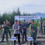 Kapolres Aceh Selatan Hadiri Penanaman Mangrove Serentak di Gampong Pasierasian