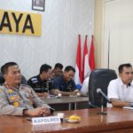 Kapolres Aceh Jaya Bersama Wartawan Mengikuti Dialog Penguatan Internal Polri Secara Virtual
