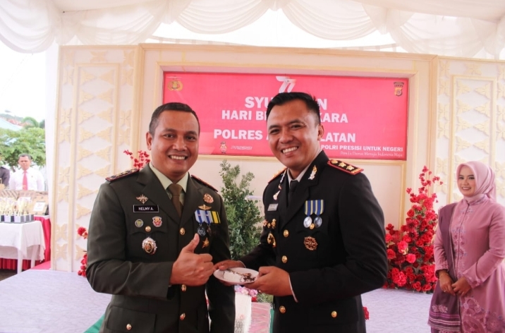 Dandim 0107/Asel Berikan Surprise kepada Kapolres Aceh Selatan di Hari Bhayangkara ke 77