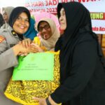 Sambut HUT Ke-75, Polwan Polda Aceh Silaturahmi dengan Purnawirawan