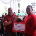 Lomba Pawai Karnaval, Gampong Batu Itam Bawa Pulang Hadiah Rp10 Juta