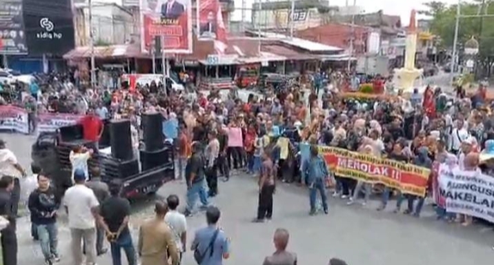 Ratusan Masyarakat Aceh Barat Gelar Aksi Tolak Perpanjangan Pj. Mahdi Efendi