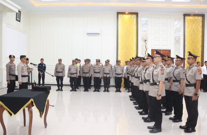 Kapolres Aceh Selatan Pimpin Upacara Serah Terima Jabatan PJU dan Kapolsek