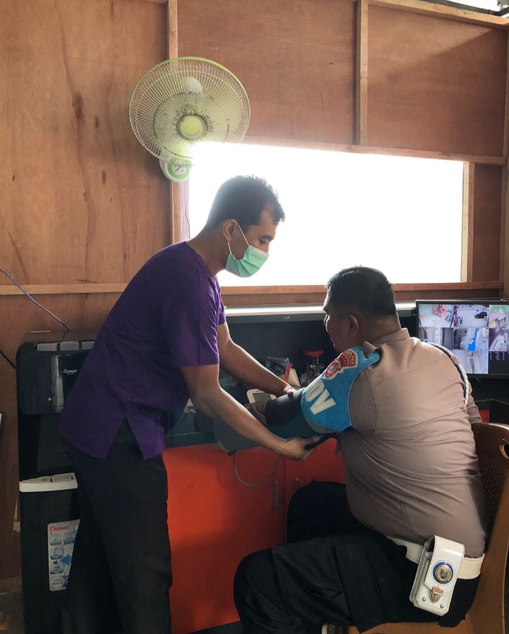 Sidokes Polres Aceh Selatan Lakukan Pengecekan Kesehatan Personil OMB Seulawah