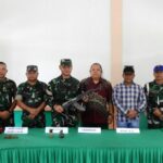 Satu Pucuk AK 47, Dua Granat Standar dan 12 Munisi Sisa Konflik Diserahkan ke Kodim 0117/Aceh Tamiang