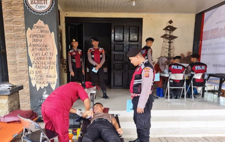 Hari Pers Nasional 2024, Personel Polres Aceh Timur Donor Darah