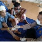 Dokkes Polres Aceh Barat Cek Kesehatan Etnis Rohingya di Pengungsi