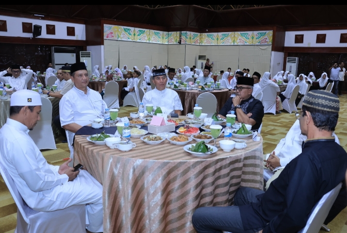 Pj. Gubernur Aceh Dan Wakapolda Aceh Buka Bersama KONI Dan Pelaku Olahraga