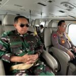 Kapolri-Panglima TNI Patroli Udara Cek Kesiapan Mudik di Pelabuhan Gilimanuk