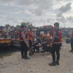 Sat Samapta Polres Aceh Selatan Lakukan Patroli ke Nelayan Guna Antisipasi Masuknya Etnis Rohingya