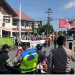 Puluhan Personel Polres Aceh Barat Melakukan Pengamanan Aksi Damai di Hari Buruh