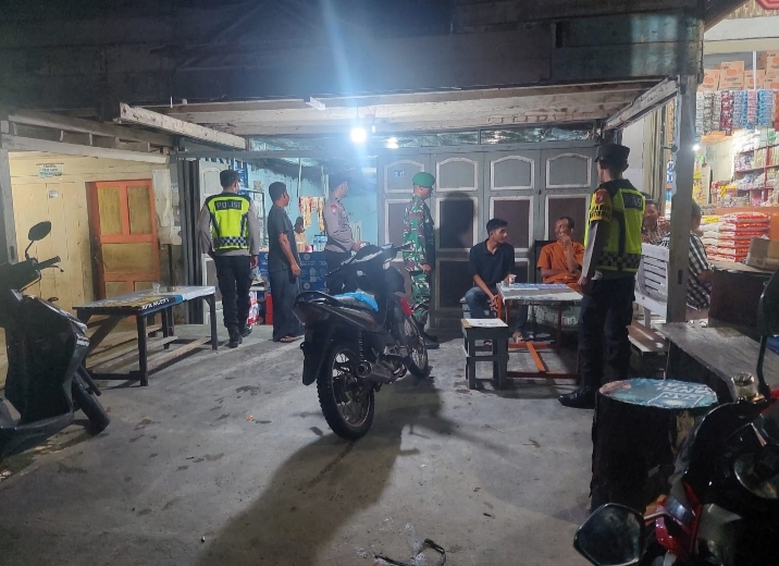 Sinergitas TNI-POLRI, Polsek dan Koramil Labuhanhaji Timur Gelar Patroli Bersama