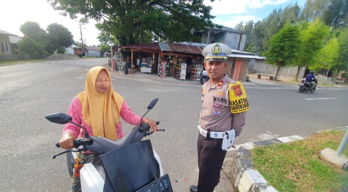 Satlantas Polres Aceh Jaya Hadir untuk Keselamatan Berlalu Lintas