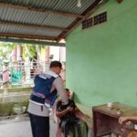 Sampaikan Kamtibmas, Bhabinkamtibmas Polsek Kluet Timur Laksanakan DDS kepada Masyarakat