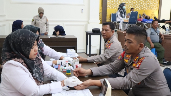 Bakti Kesehatan Dalam Rangka Hari Bhayangkara ke-78, Polres Aceh Selatan Gelar Donor Darah