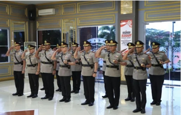 Kapolda Aceh Pimpin Upacara Sertijab Kabidkeu dan Tujuh Kapolres