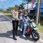 Patroli KTL dan Pembagian Brosur di Wilkum SatLantas Polres Aceh Jaya Dalam Ops Patuh Seulawah 2024