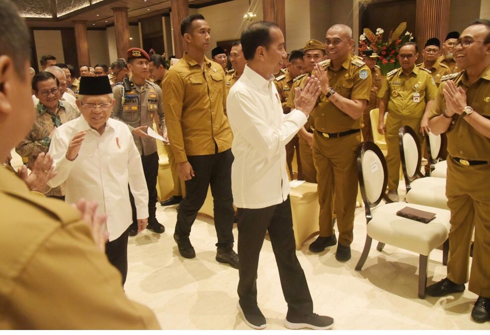 Presiden Jokowi Minta Kepala Daerah Untuk Mengevaluasi dan Memperbaiki Potensi Daerah agar Lebih Menarik bagi Investor