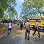 Polisi Bergerak Cepat Bersihkan Tumpahan Minyak CPO di Gunung Gurute