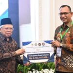 Serahkan Insentif Fiskal, Wapres RI Apresiasi Kinerja Pemkab Aceh Selatan dalam Penghapusan Kemiskinan Ekstrem