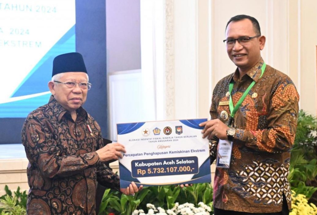 Serahkan Insentif Fiskal, Wapres RI Apresiasi Kinerja Pemkab Aceh Selatan dalam Penghapusan Kemiskinan Ekstrem