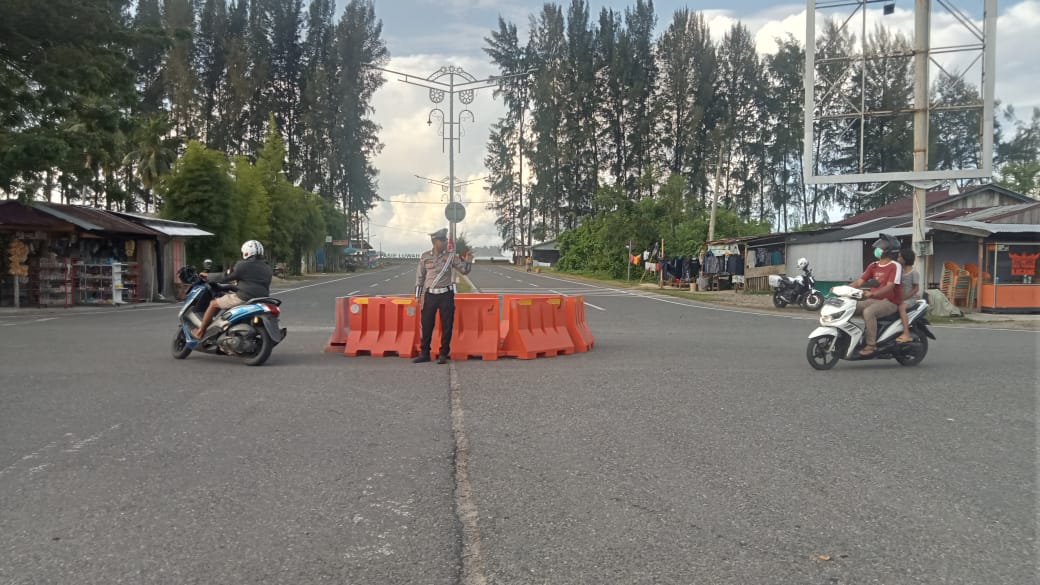 Satlantas Polres Aceh Jaya Gelar Strong Point Pagi di Lokasi Rawan Laka dan Kemacetan