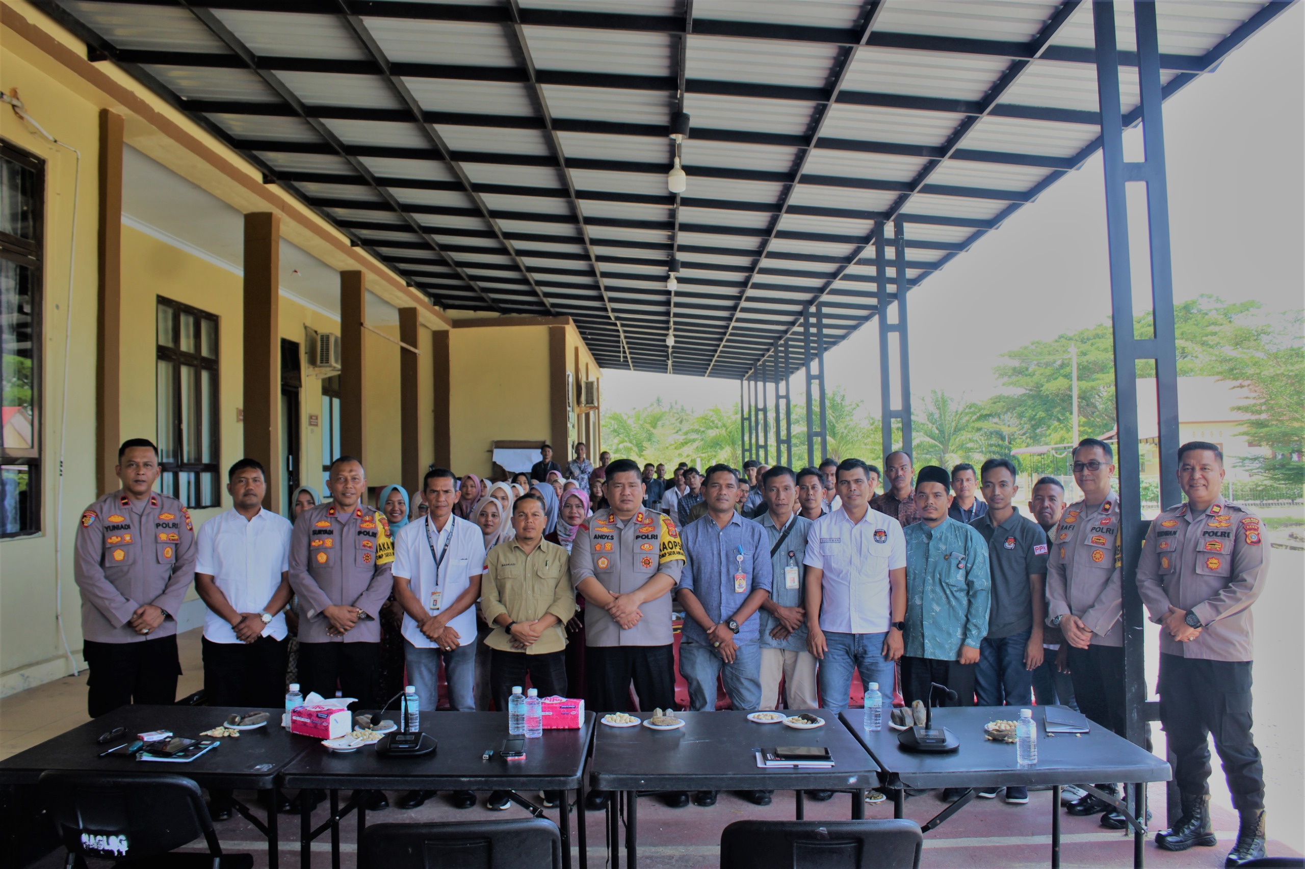 Kapolres Aceh Jaya Gelar Rapat Koordinasi Bersama PPK, Panwascam, dan PPS Untuk Persiapan Pengamanan Pilkada 2024