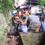 Karya Bhakti HUT ke-79 TNI: Bersama Warga TNI Ciptakan Lingkungan Bersih