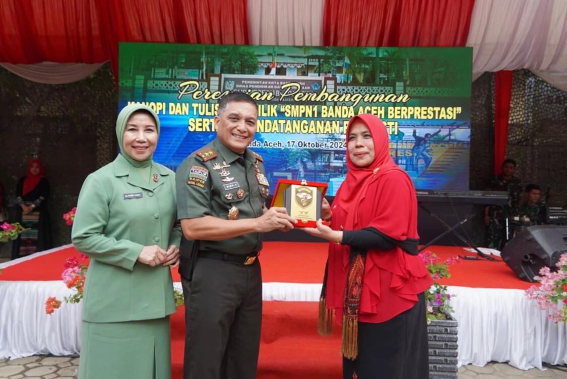 Pangdam IM Resmikan Pembangunan Kanopi dan Fasilitas di SMPN 1 Banda Aceh, Wujud Bakti Alumni