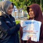 Sambut Hari Jadi ke 73 Humas Polri, Bidhumas Polda Aceh Gelar Bakti Sosial Bagi Sembako Kepada Loper Koran