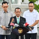 Presiden Prabowo Subianto Gelar Rapat Internal di Istana Merdeka