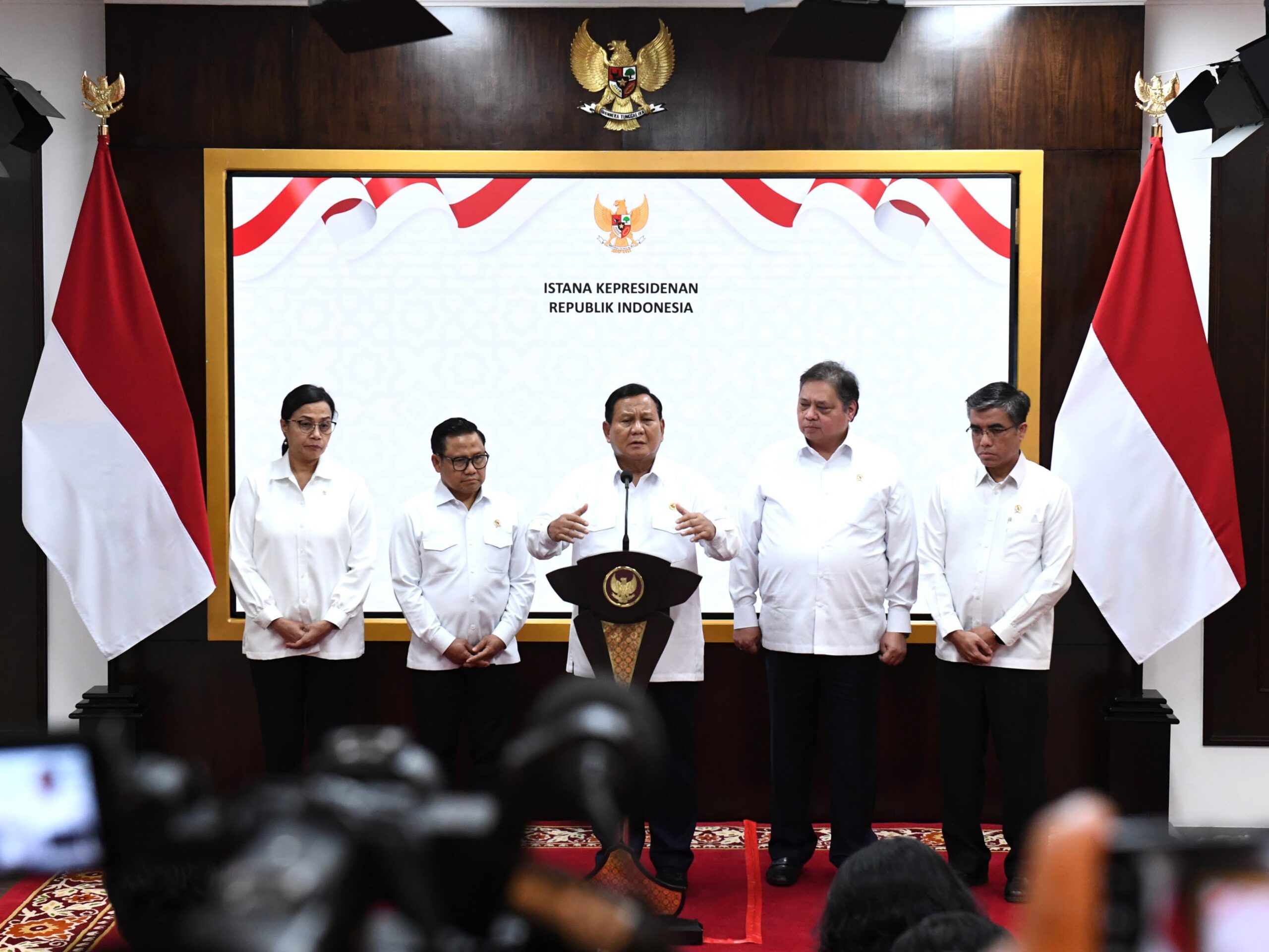 Presiden Prabowo Umumkan Kenaikan Upah Minimum Nasional Tahun 2025 Sebesar 6,5 Persen