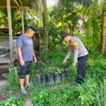 Bhabinkamtibmas Polsek Labuhanhaji Timur Terus Memotivasi Warga Penanaman Pekarangan