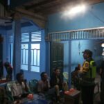 Polsek Kluet Timur Laksanakan Patroli Malam di Daerah Rawan Sampaikan Imbauan Kamtibmas Kepada Masyarakat