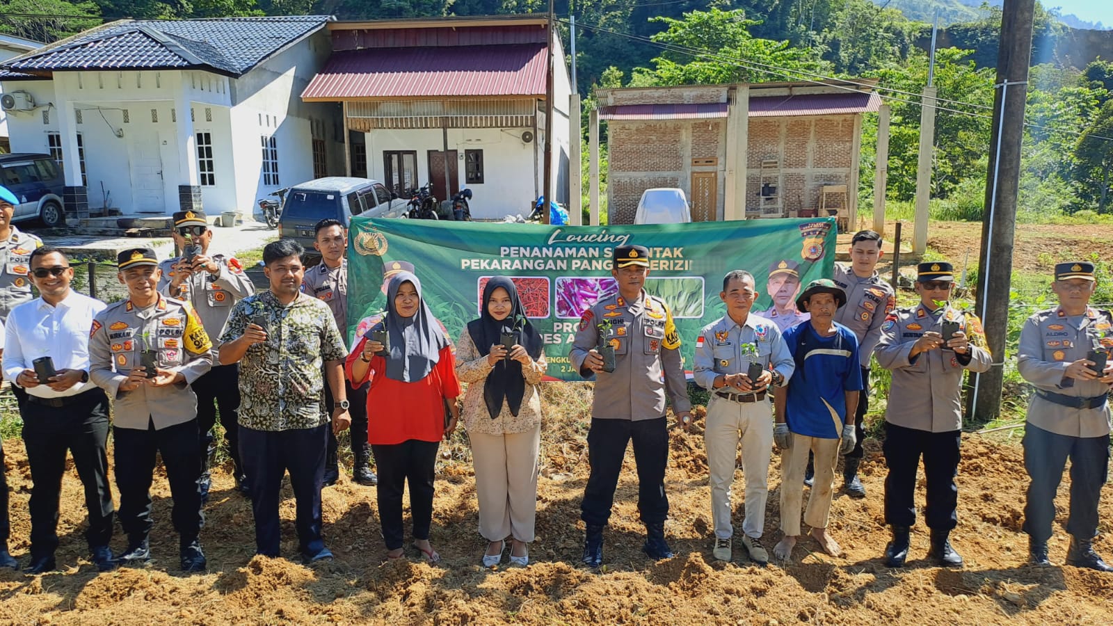 Polres Aceh Selatan Launching Penanaman Serentak Pekarangan Pangan Bergizi