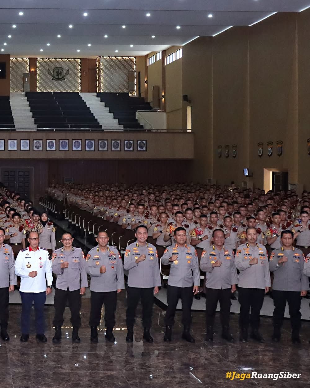 Wakil Kepala BSSN Berikan Kuliah Umum di Auditorium Cendrawasih Akademi Kepolisian (Akpol) Semarang