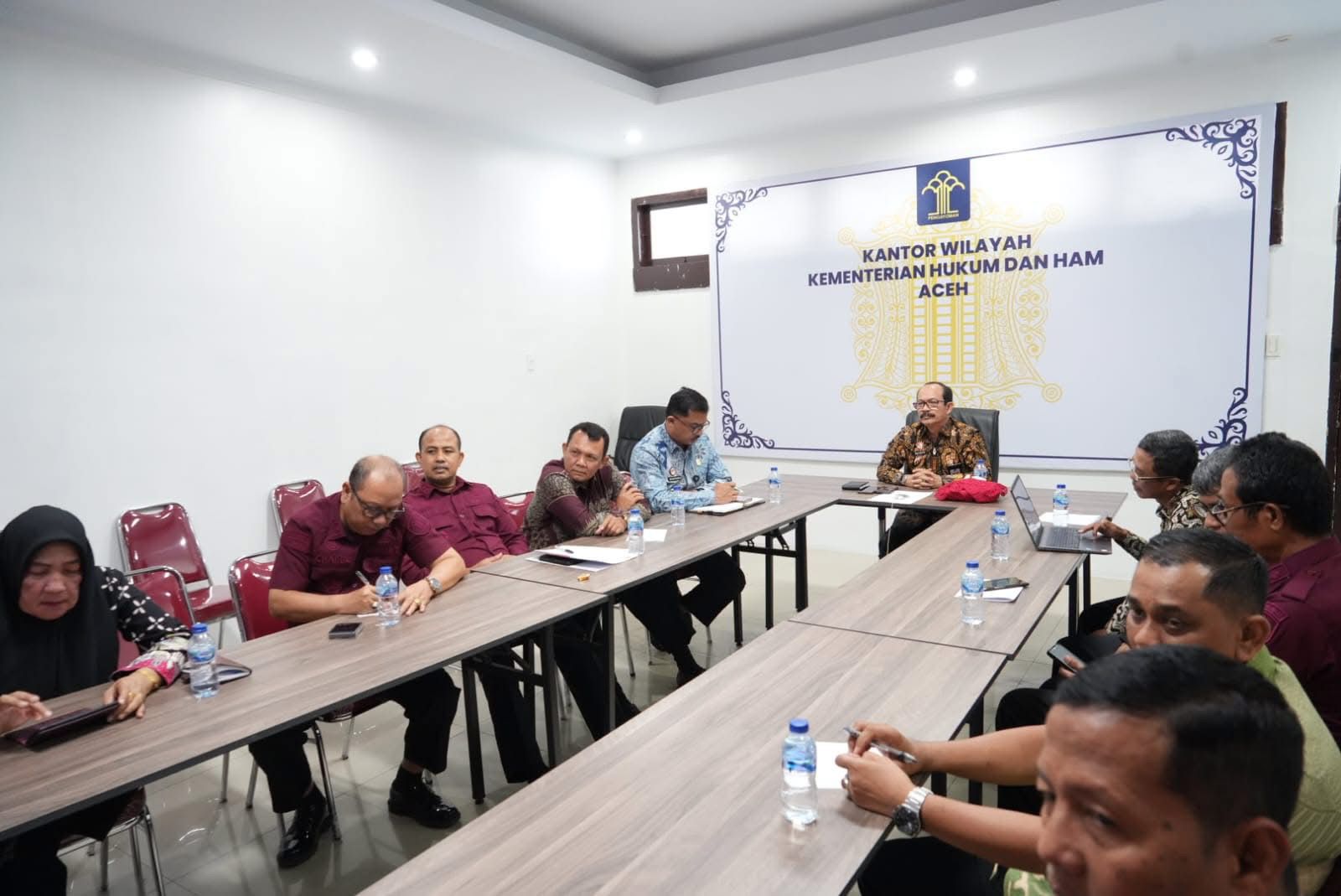 Kantor Wilayah Kemenkum Aceh Ikuti Webinar Sosialisasi Undang-Undang Nomor 1 Tahun 2023 Tentang KUHP
