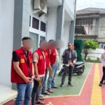 Satreskrim Polres Aceh Selatan Serahkan Empat Tersangka dan Barang Bukti Kasus Tindak Pidana Keimigrasian, Pencucian Uang dan Pelayaran ke Kejari