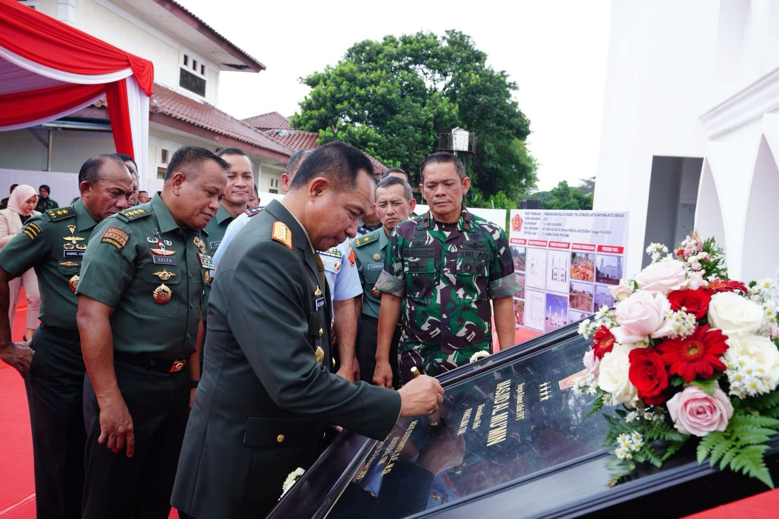 Panglima TNI Resmikan Masjid Al-Mu’min di Jatikarya Bekasi