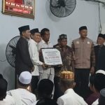 Safari Ramadhan Ke Masjid Besar Peusangan Bireun, Wagub Serahkan Bantuan Ratusan Juta