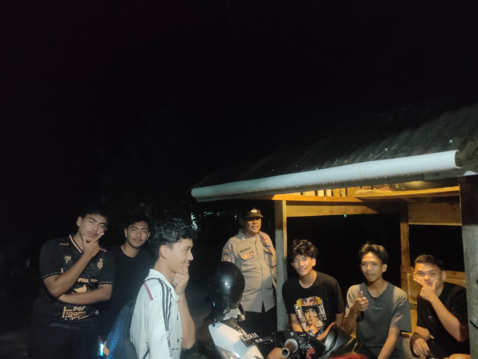 Polsek Samadua Laksanakan Patroli Malam Antisipasi Kejahatan dan Himbauan Kamtibmas kepada Pemuda