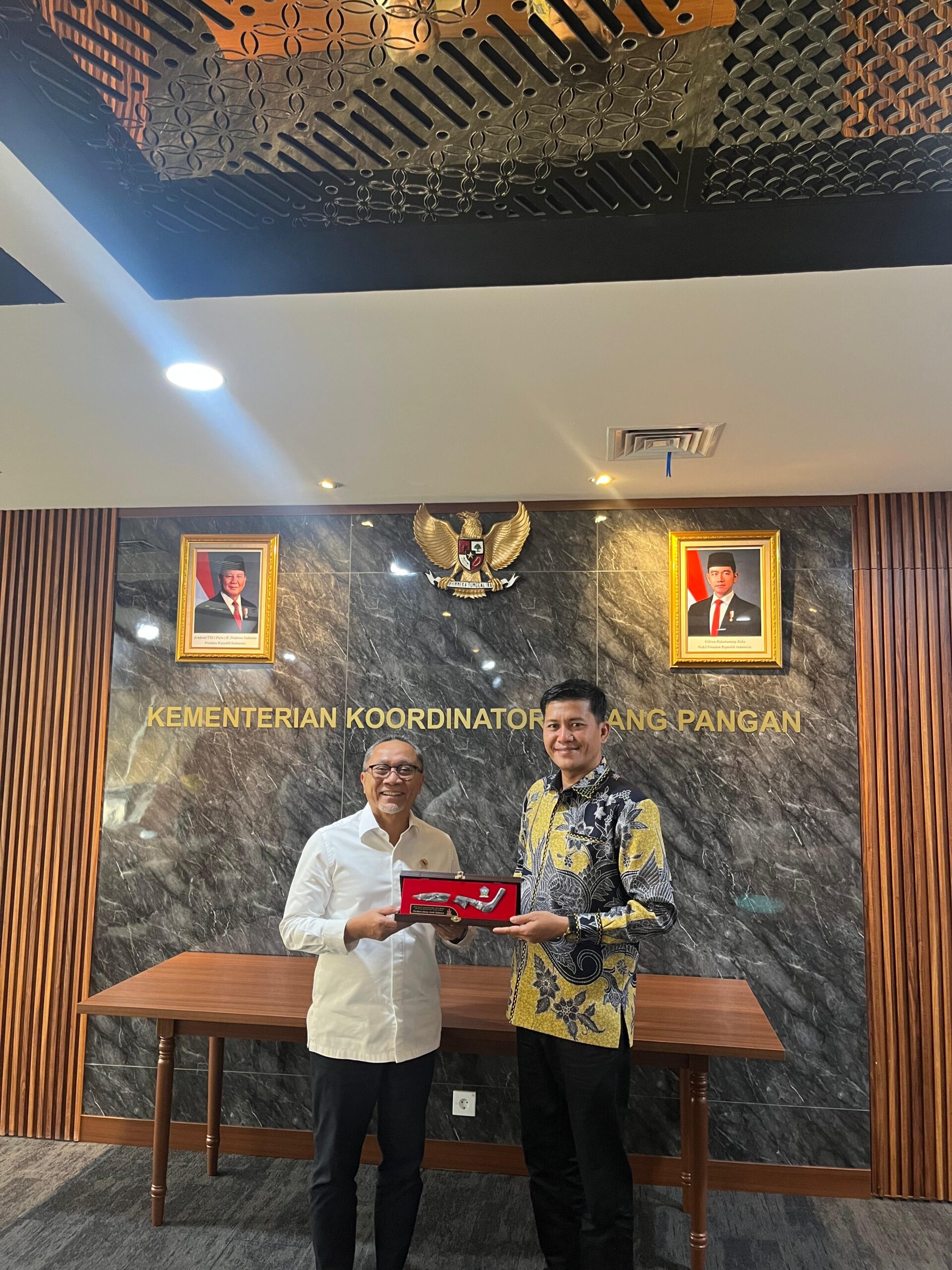 Menko Pangan RI Sambut Langsung Kunjungan Bupati Aceh Selatan